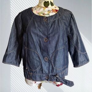 APOSTROPHE JACKET RAGLAN SLEEVE BLUE DENIM MAGNETIC SILVER BUTTONS BELTED SZ 10P